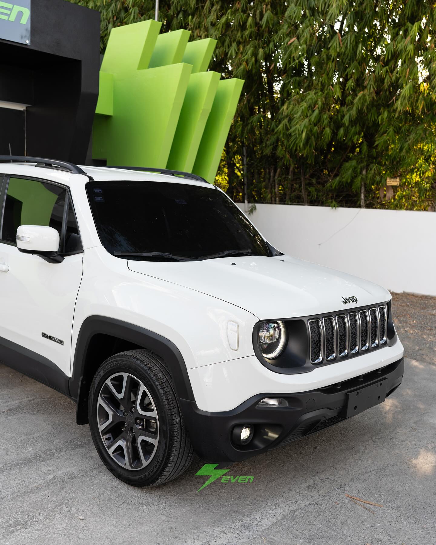 Jeep Renegade 2023