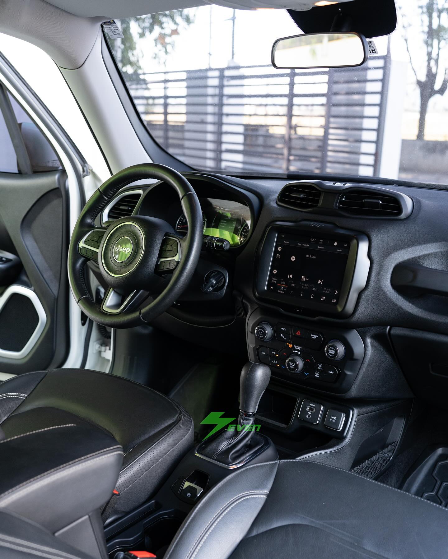 Jeep Renegade 2023