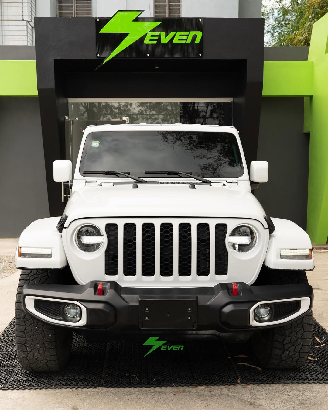 Jeep Wrangler Sahara 2020