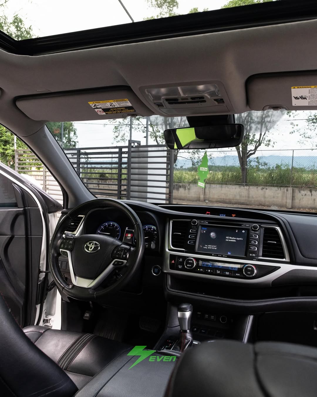 Toyota Highlander SE 2019