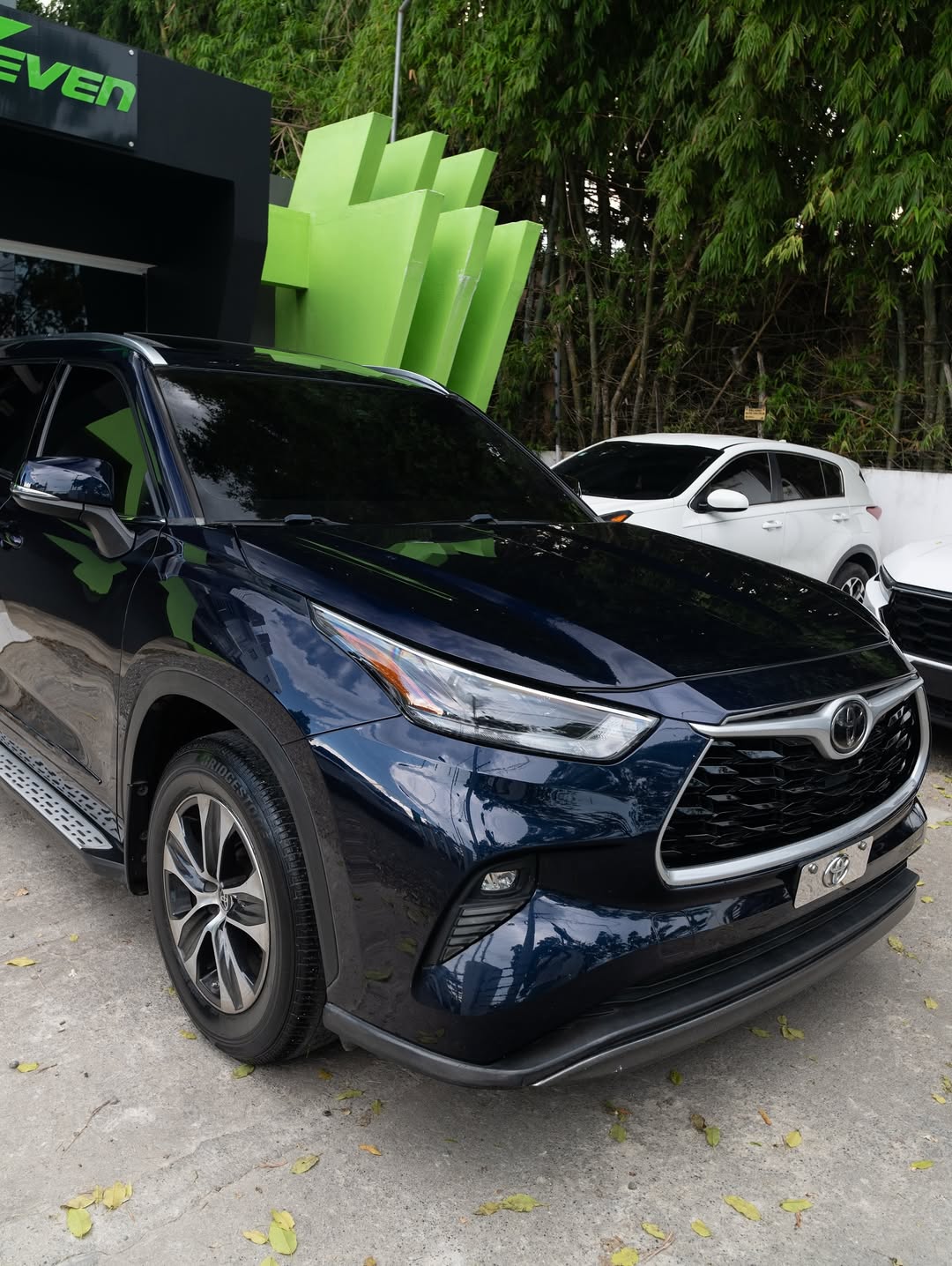 Toyota Highlander XLE 2021