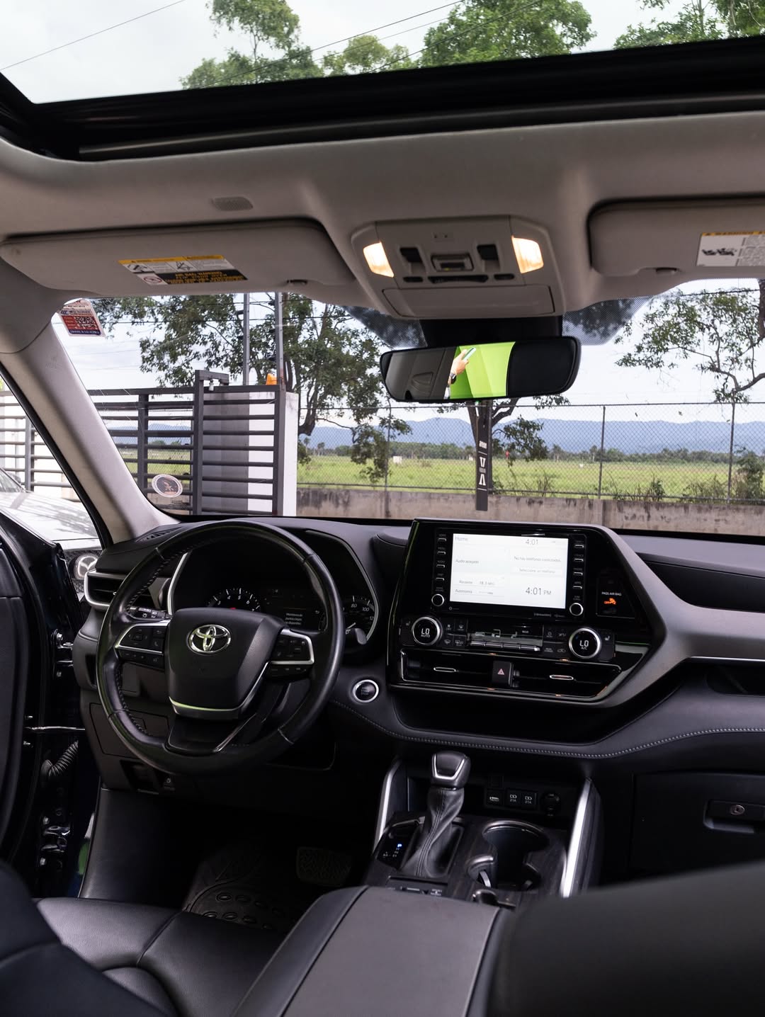 Toyota Highlander XLE 2021
