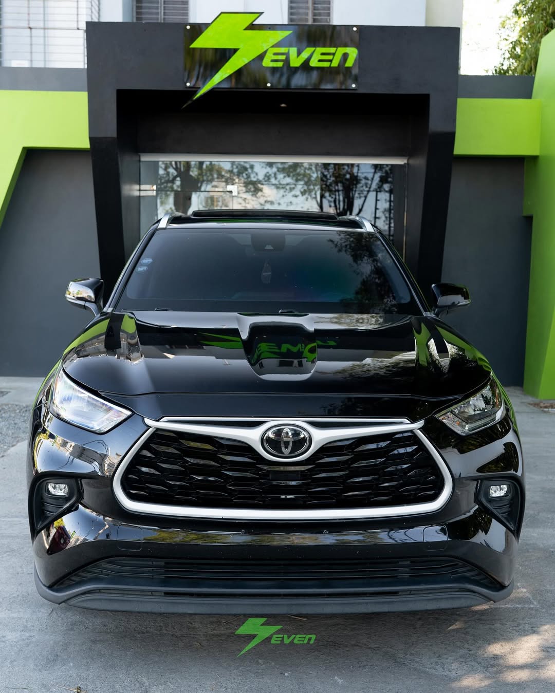 Toyota Highlander XLE 2022
