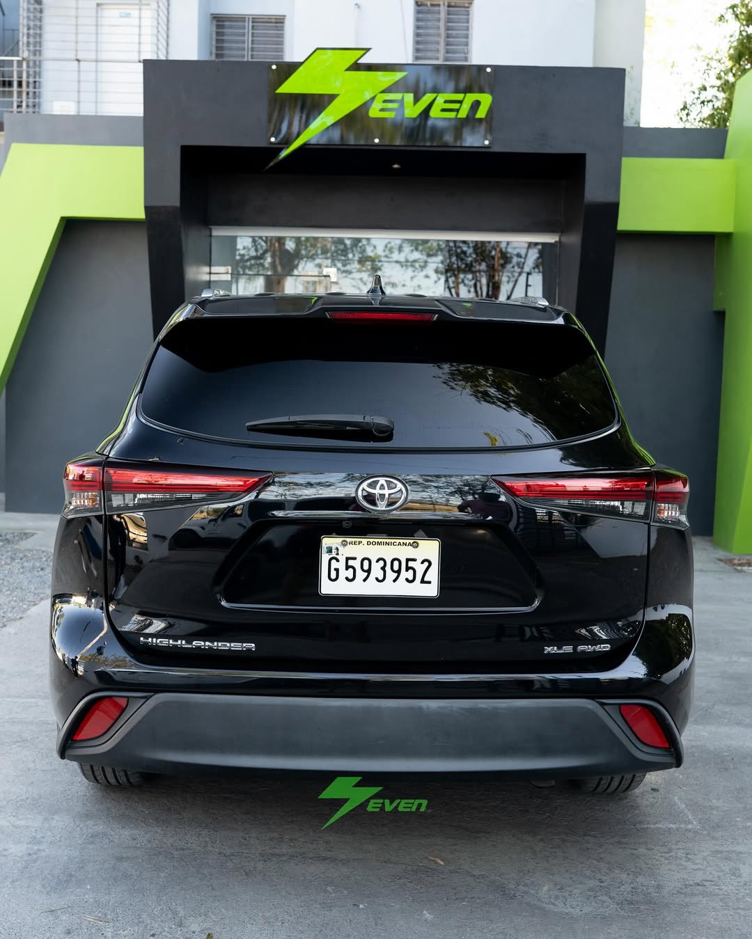 Toyota Highlander XLE 2022