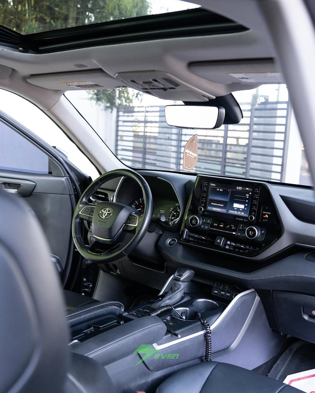 Toyota Highlander XLE 2022