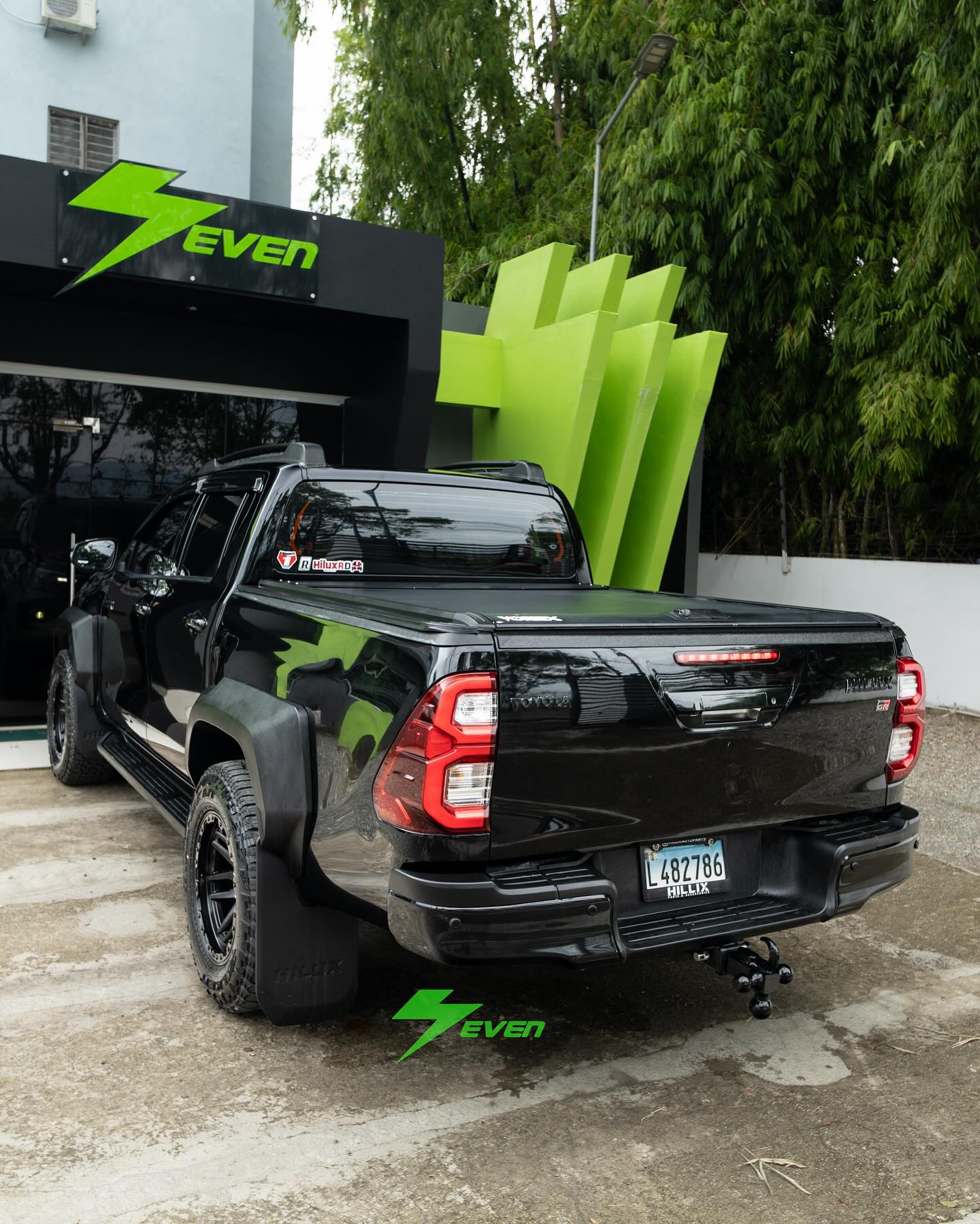 Toyota Hilux 2024 kit GR Sport